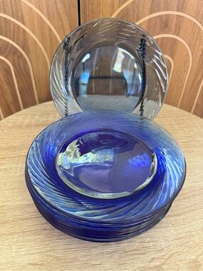 Vintage Pyrex Cobalt Swirl Glass Salad Plates — Set of 8